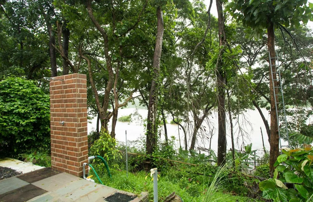Riverland'S - A Luxury Retreat Hotel Malayattur